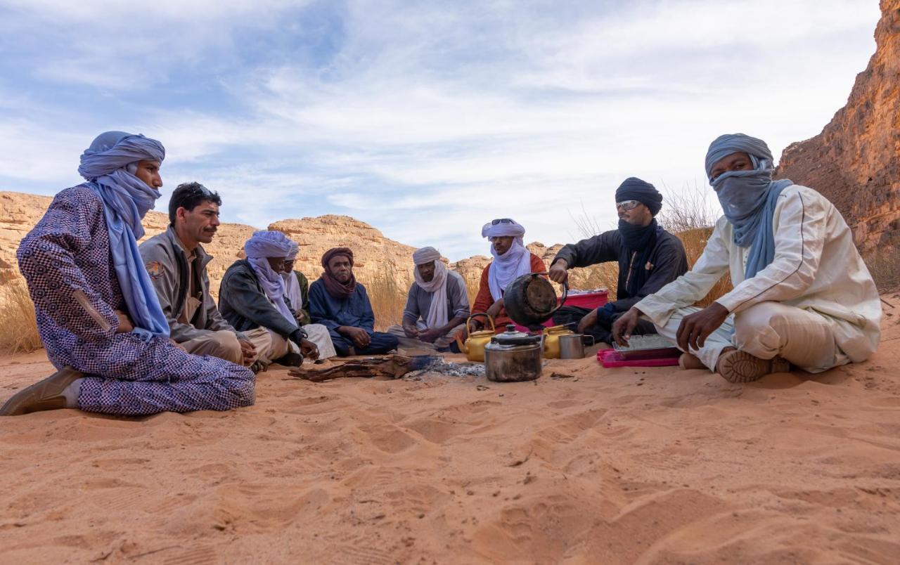 Mhamid Sahara Camp - Mhamid El Ghizlane Hotell M'Hamid Exteriör bild