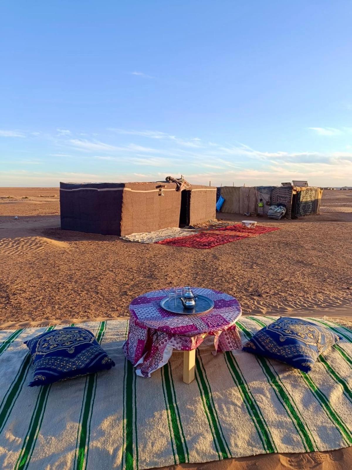 Mhamid Sahara Camp - Mhamid El Ghizlane Hotell M'Hamid Exteriör bild